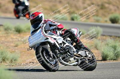 media/May-31-2025-Classic Track Day (Sat) [[da23ab3028]]/Group B/Session 1 (Turns 3 and 5)/